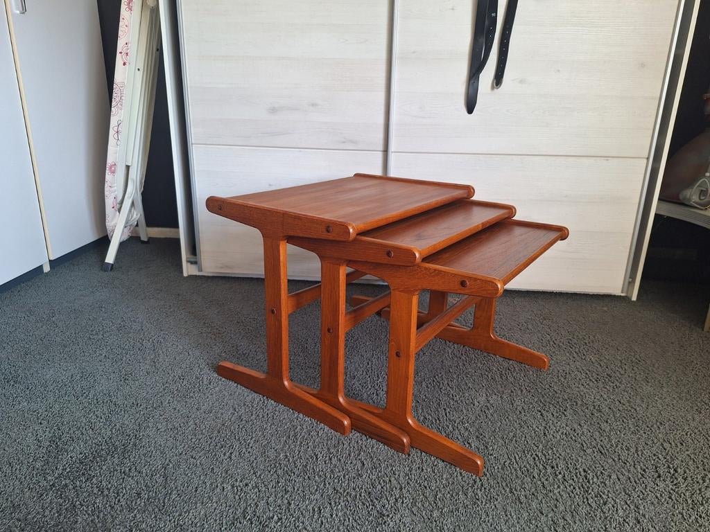 Vintage teak mimiset/ nesting tables,Deens- Kai Christiansen, Ophalen