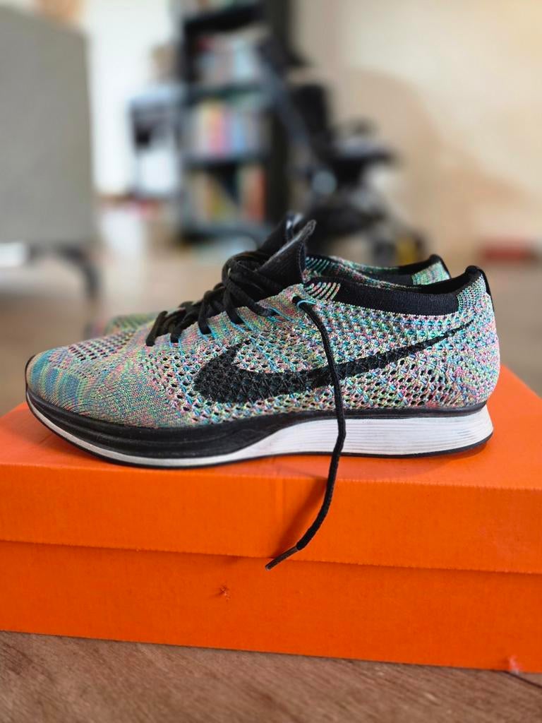 Nike Flyknit Racer Multicolor 3.0, Ophalen of Verzenden, Zo goed als nieuw, Overige kleuren