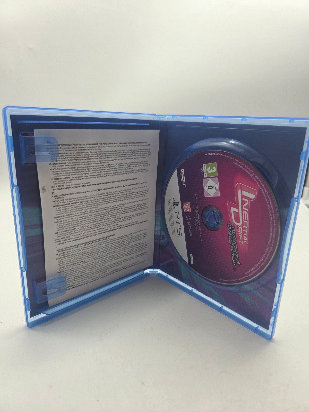 Inertial Drift: Twilight Rivals Edition PS5, PQube, 1 speler, Racen en Vliegen, Ophalen of Verzenden