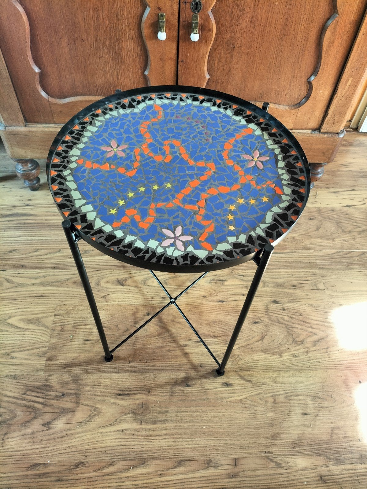 Trendy bijzettafeltje(nieuw), Ophalen of Verzenden, Rond, Metaal of Aluminium, Minder dan 55 cm