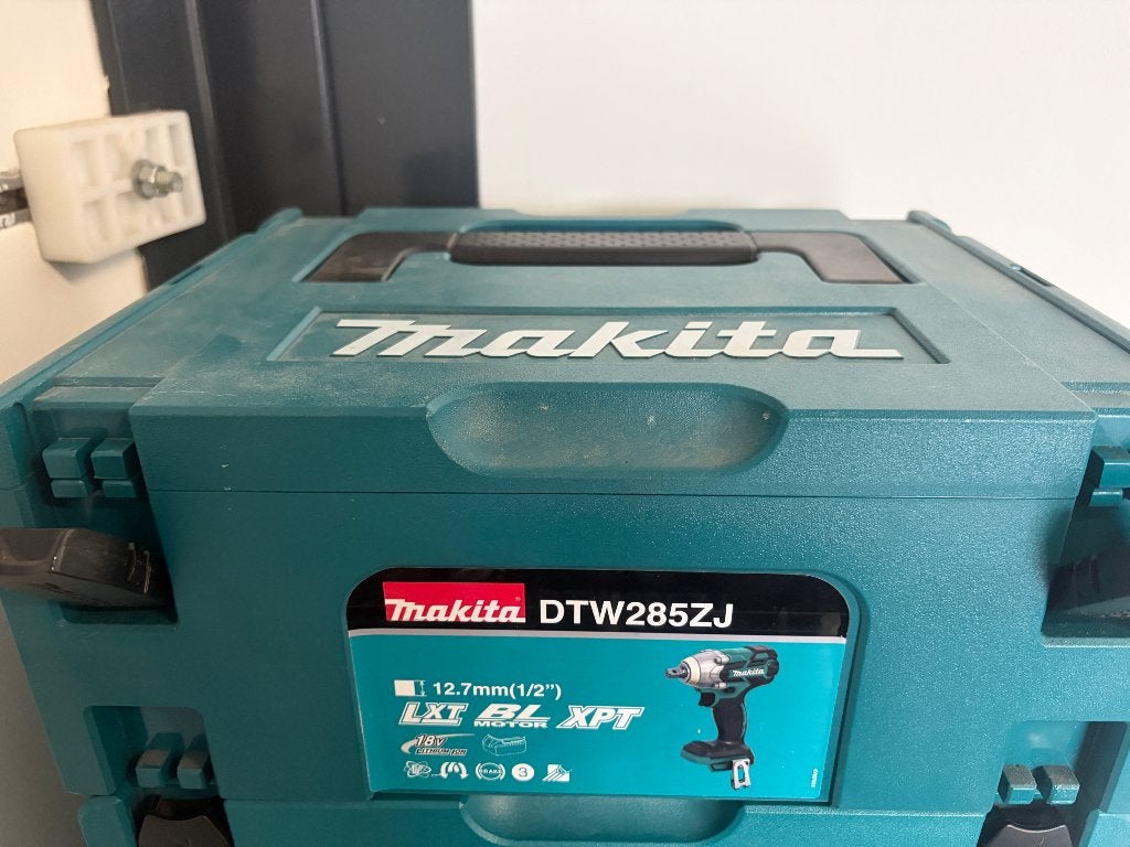 Makita dtw285zj, Doe-het-zelf en Verbouw, Gereedschap | Boormachines, Ophalen, Zo goed als nieuw, Overige typen