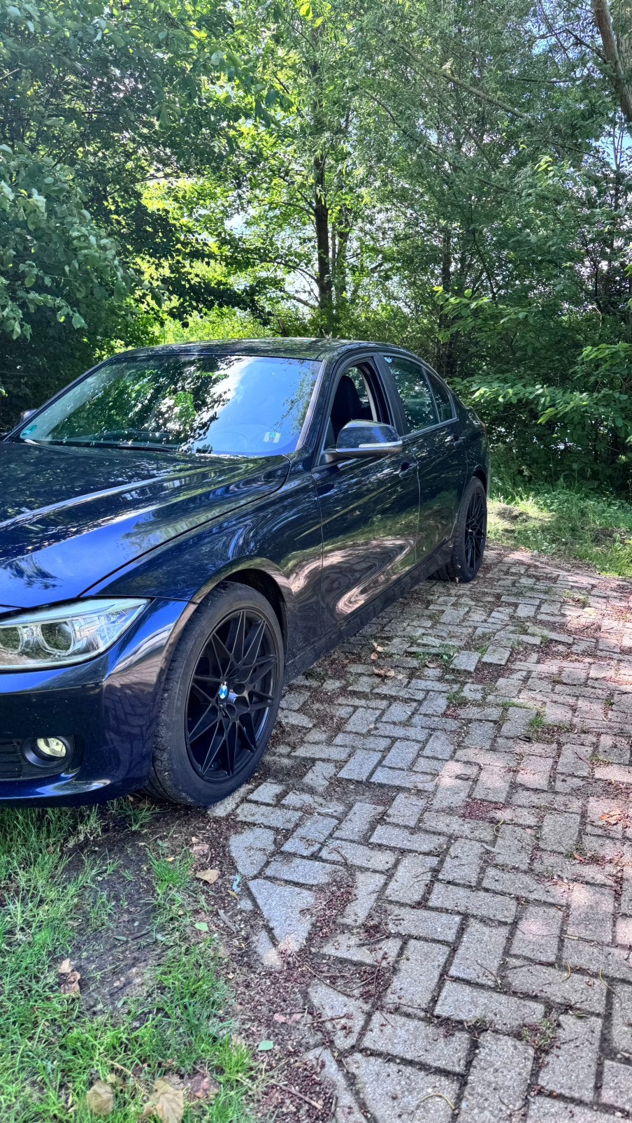 BMW 320i high executive automaat 2013 nieuw apk, Blauw, Origineel Nederlands, 75 €/maand, Particulier