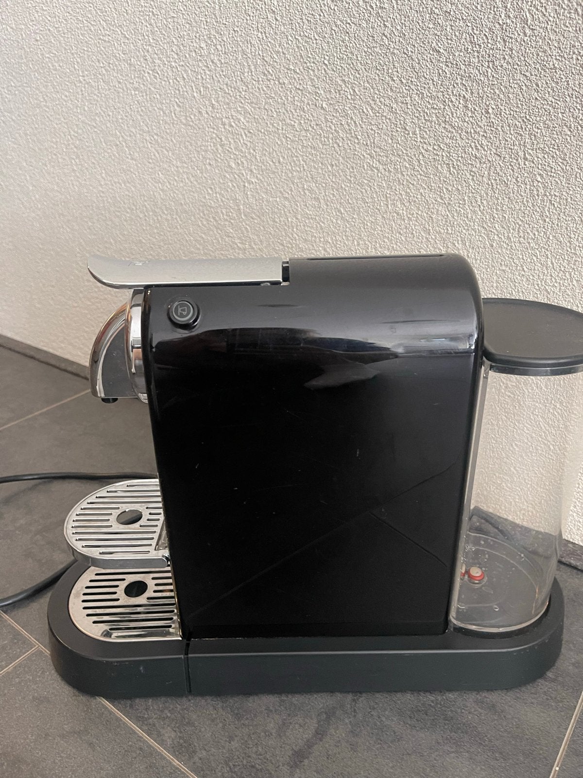 Nespresso Magimix Inissia Koffiezetapparaat Zwart, Espresso apparaat, Ophalen of Verzenden, Zo goed als nieuw, 1 kopje