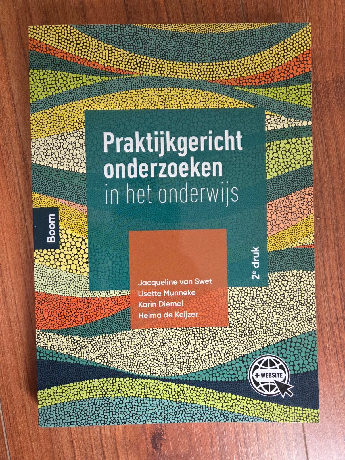 Praktijkgericht onderzoeken in onderwijs, Boeken, Studieboeken en Cursussen, Gelezen, Jacqueline van Swet e.a., Gamma, HBO