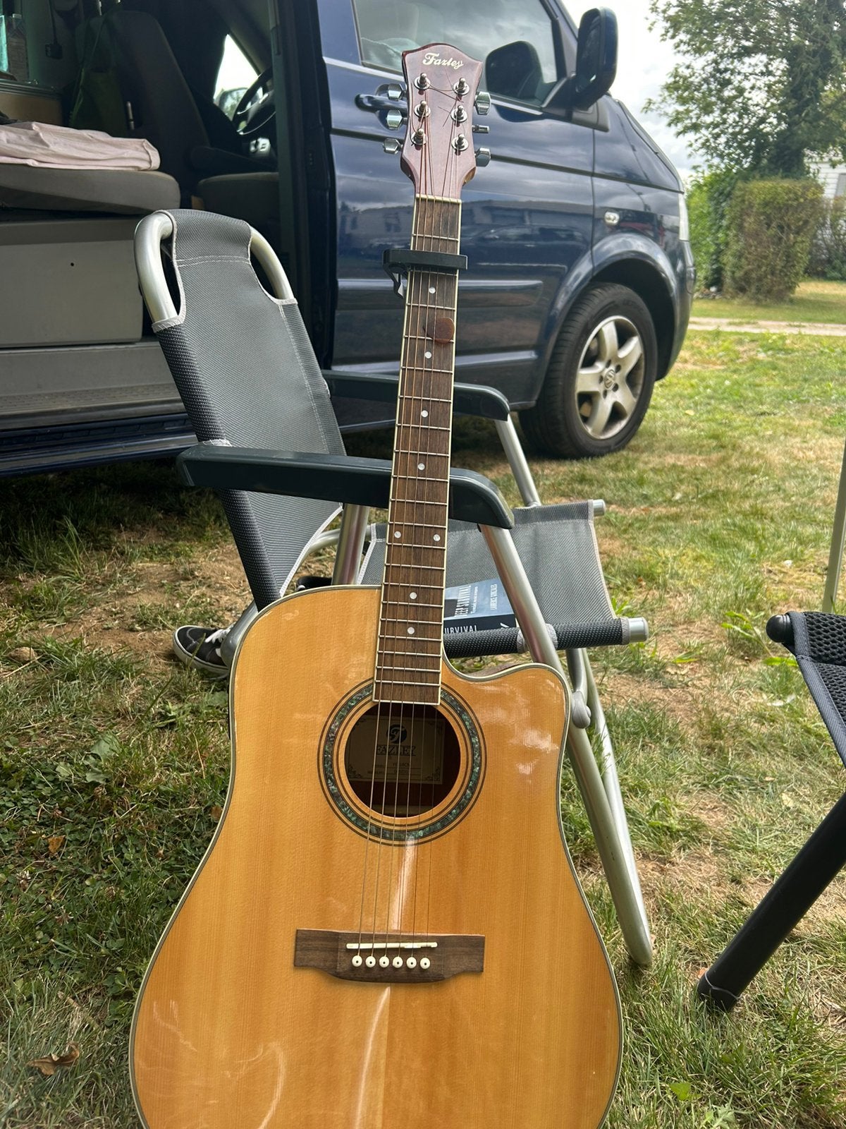 Fazley FE118CN Westerngitaar met element, Muziek en Instrumenten, Snaarinstrumenten | Gitaren | Akoestisch, Ophalen, Zo goed als nieuw