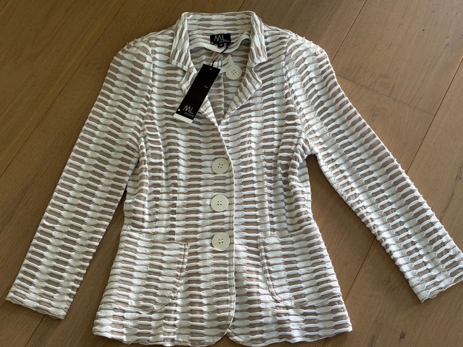 ML Collections jasje mt 40 (valt als 38), Kleding | Dames, Maat 38/40 (M), Verzenden, Wit, Nieuw