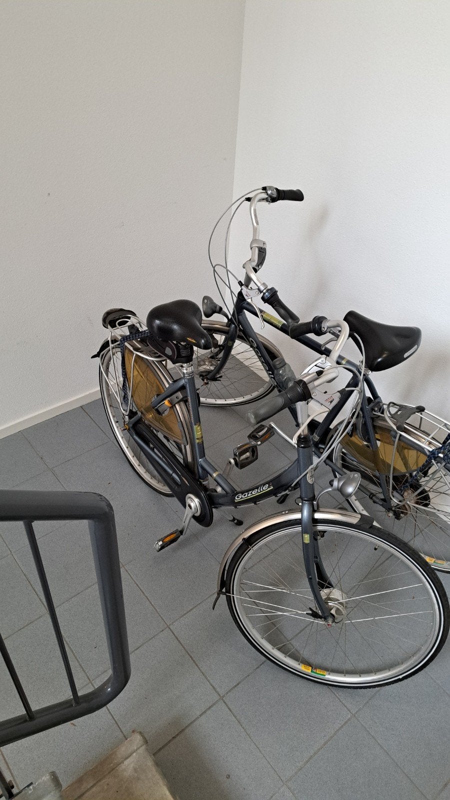 Gazelle dames- en herenfietsen in zeer goede staat, Fietsen en Brommers, Fietsen | Heren | Herenfietsen, Ophalen of Verzenden