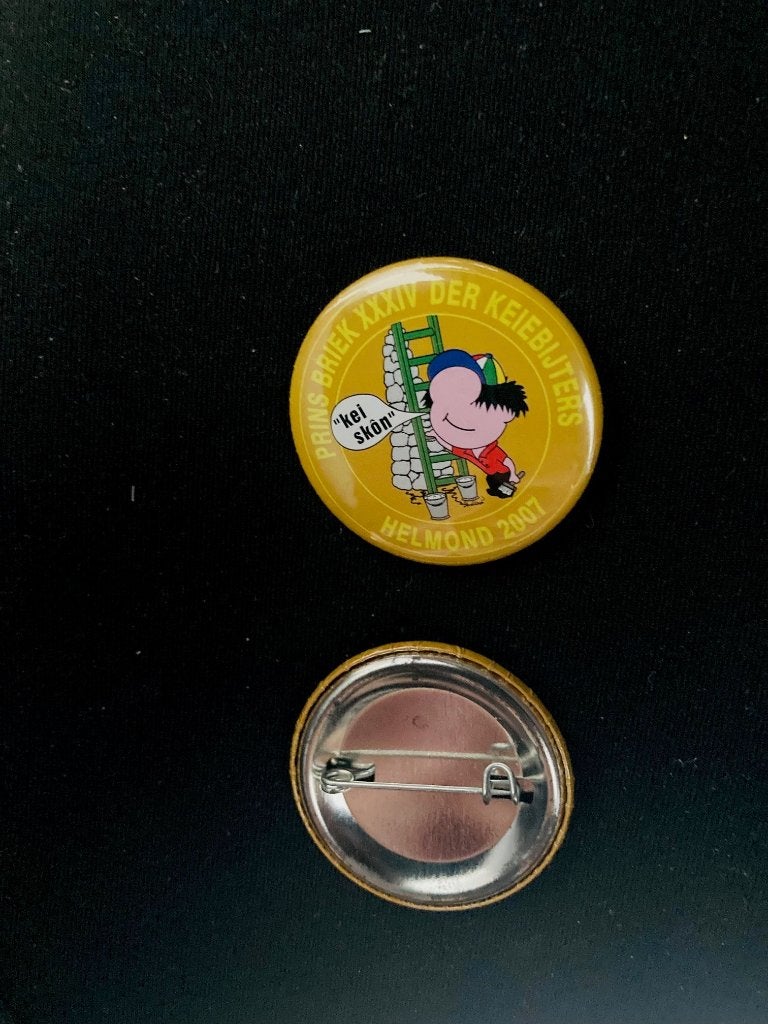 Keijebijters Helmond Carnaval buttons en patches (voor Kiel), Ophalen of Verzenden, Zo goed als nieuw, Overige onderwerpen, Button