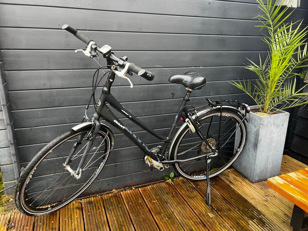 Giant fiets - Absoluut goede fiets, Velgrem, Versnellingen, 53 tot 56 cm, Gebruikt