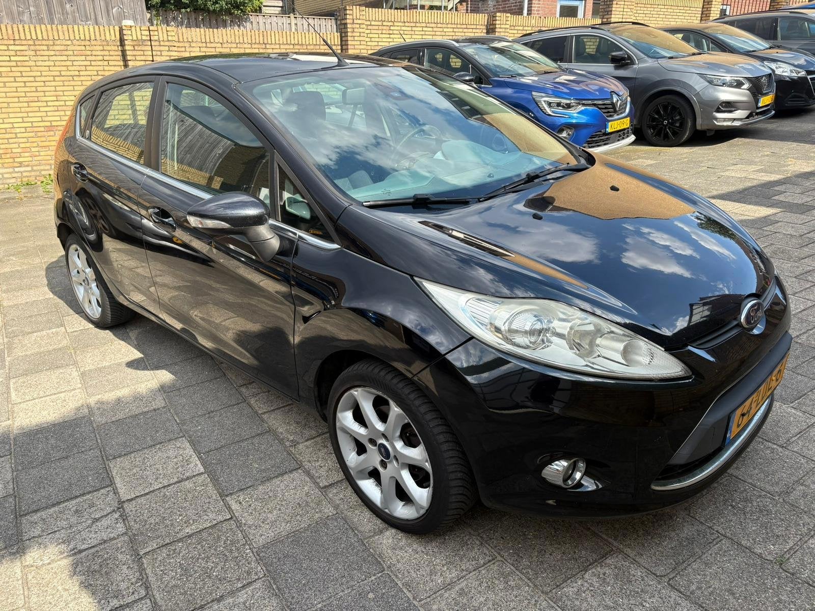 Ford Fiesta 1.6 Ghia, Auto's, Ford, Voorwielaandrijving, Stof, Zwart, Elektrische ramen
