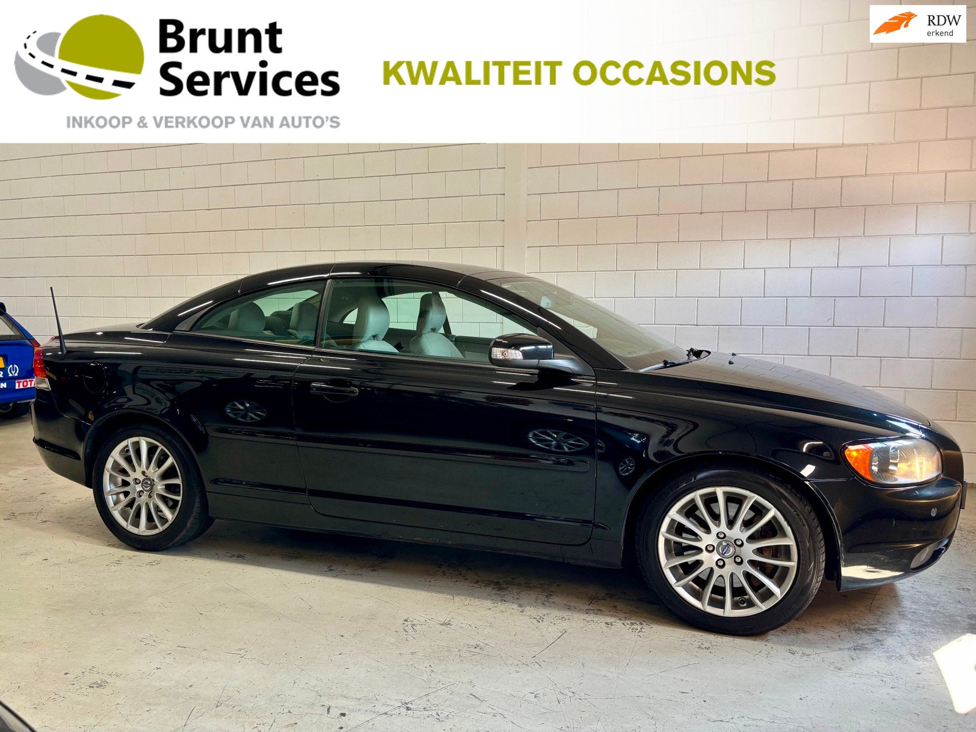 Volvo C70 Convertible 2.4 Momentum Bj.08|Leder|Pdc|Airco|Ond