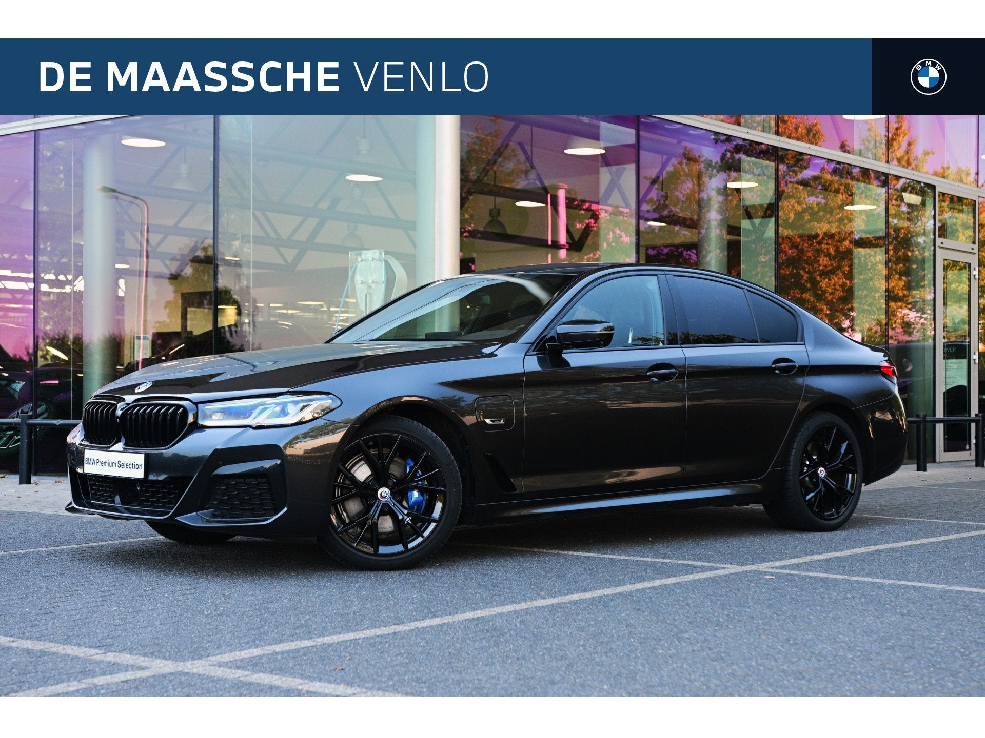 BMW 5 Serie 530e High Executive M Sport Automaat / Trekhaak