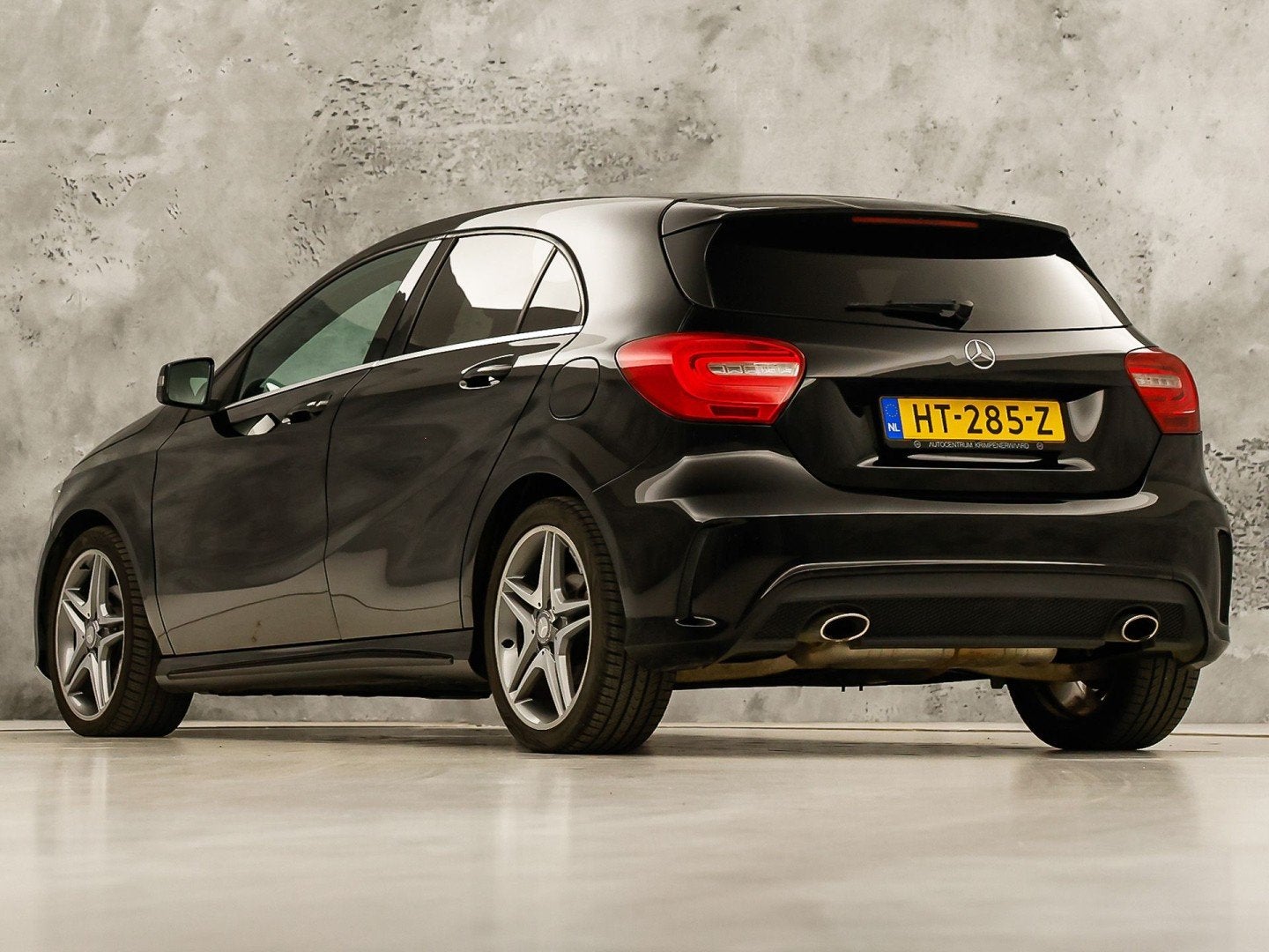 Mercedes-Benz A-Klasse 180 AMG Prestige Sport (NAVIGATIE, SP, Voorwielaandrijving, Navigatiesysteem, Gebruikt, 4 cilinders