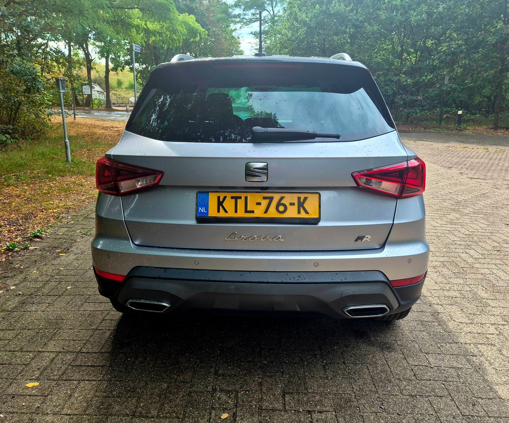Seat Arona 1.5 EcoTSI FR Business Connect Xcellence, Auto's, Dealer onderhouden, Gebruikt, 4 cilinders, 150 pk