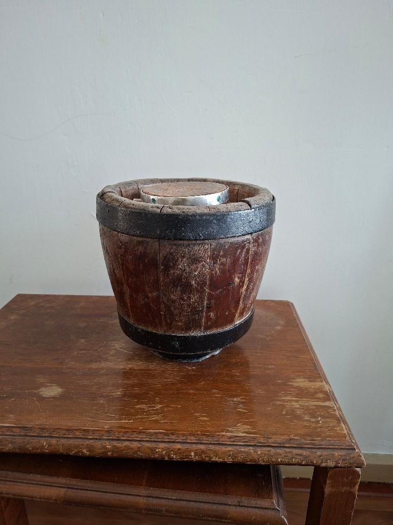 antieke houten kaasmal, Ophalen