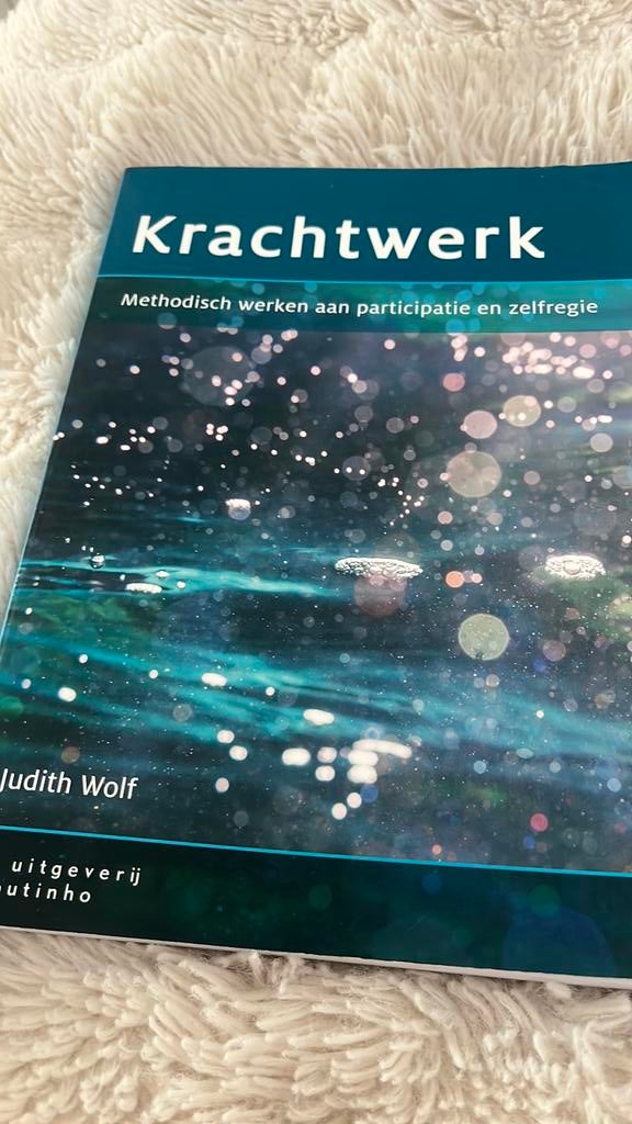 Krachtwerk, Boeken, Studieboeken en Cursussen, Zo goed als nieuw, Judith Wolf, Alpha, HBO
