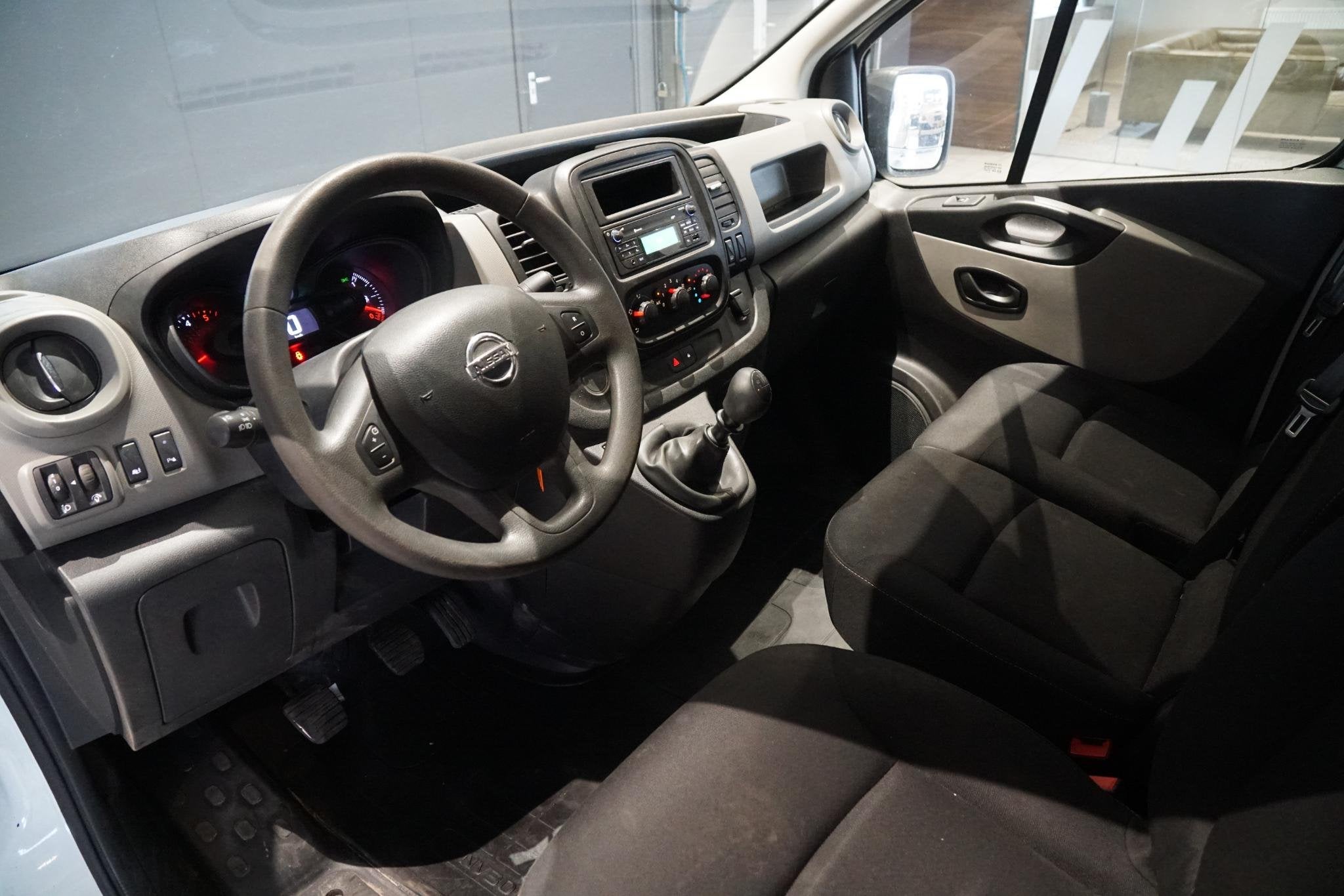 Nissan NV300 1.6 dCi 95 L1H1 Acenta *85.215KM* + EERSTE EIGE, Voorwielaandrijving, Gebruikt, Euro 6, 2000 kg