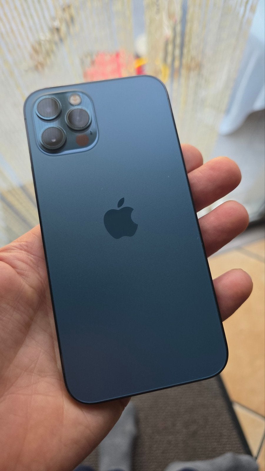 Apple iPhone 12 Pro  64GB Blauw - Zo goed als nieuw, Blauw, Zo goed als nieuw, 64 GB, Zonder simlock