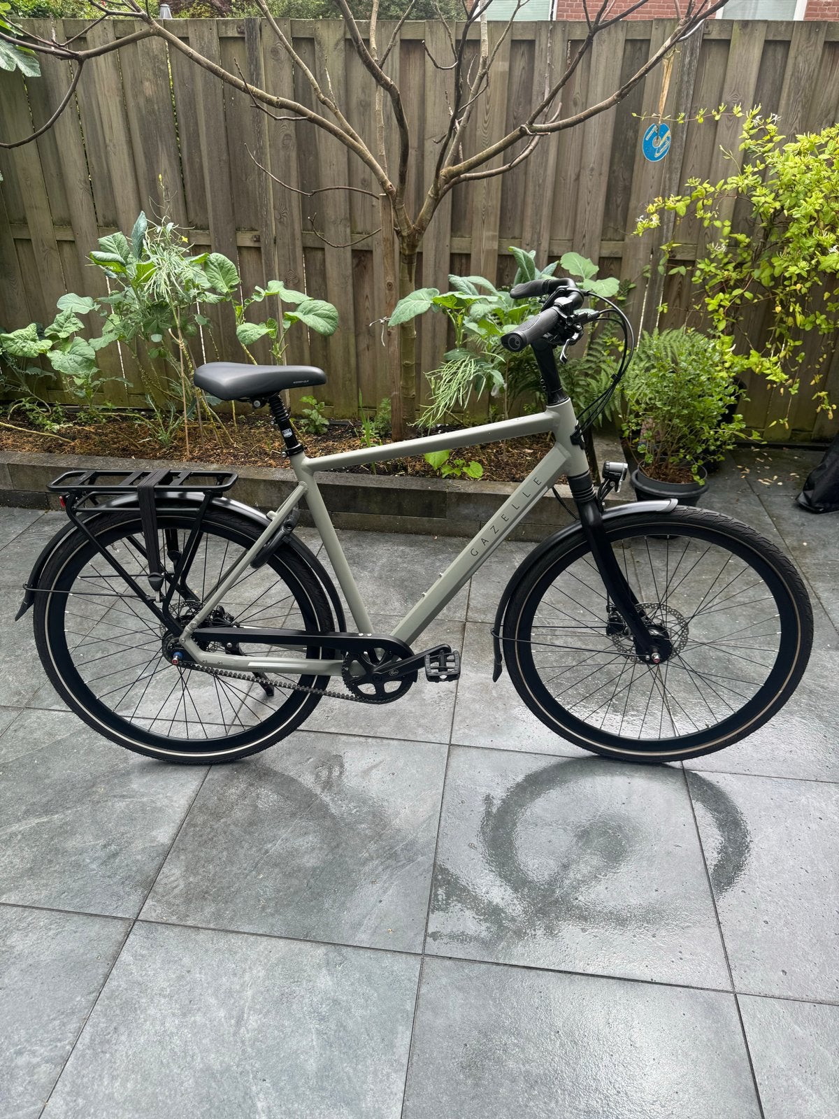 Gazelle Chamonix C8 Herenfiets H57 Carbon Drive CDN, Ophalen, Versnellingen, Zo goed als nieuw, Schijfrem