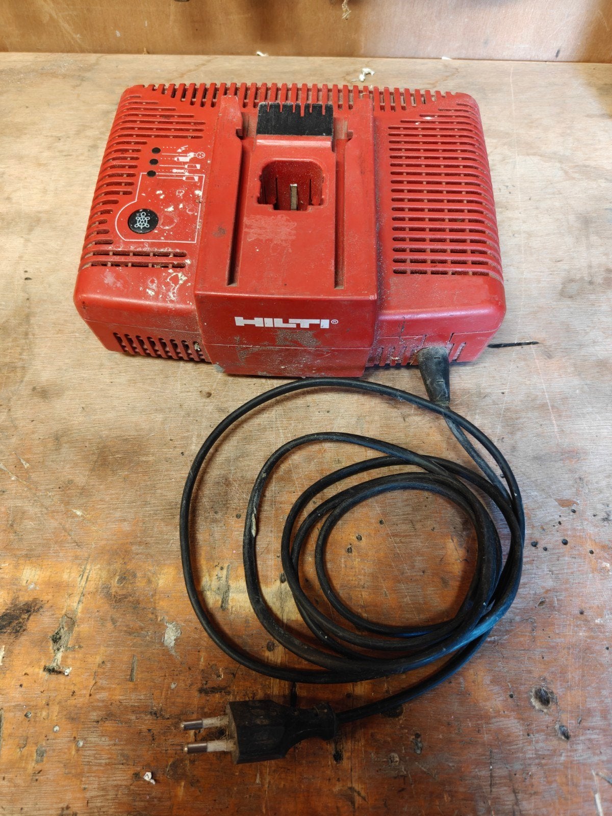 Hilti acculader TCU 7/36, Ophalen of Verzenden