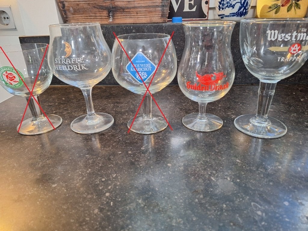 diverse trappisten glazen 3 x, Ophalen of Verzenden, Zo goed als nieuw, Glas of Glazen, Overige merken