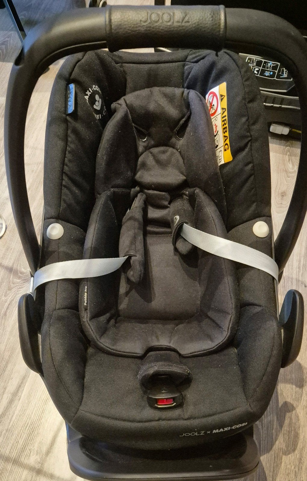 Maxi cosi pebble pro x joolz met 2 isofix base, Kinderen en Baby's, Autostoeltjes, Ophalen, Gebruikt, Isofix, 0 t/m 13 kg