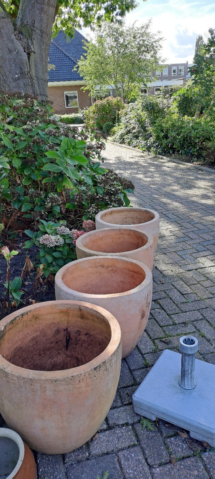 Terracotta  bloempotten, Tuin en Terras, Ophalen, Rond, Steen