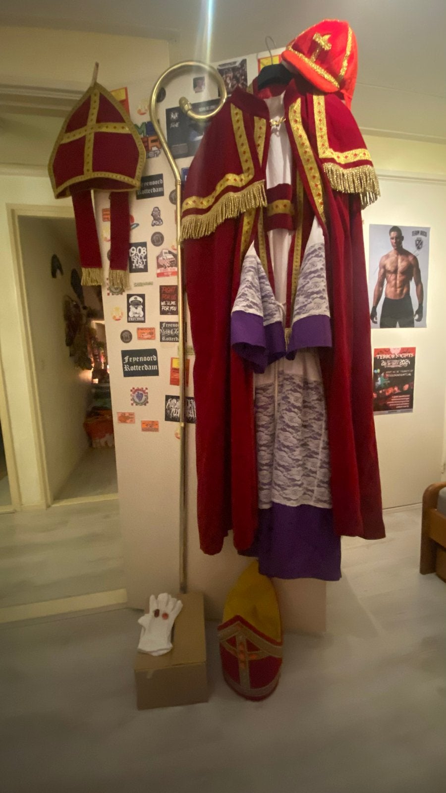 Sinterklaas kostuum met veel extra’s, Ophalen, Zo goed als nieuw