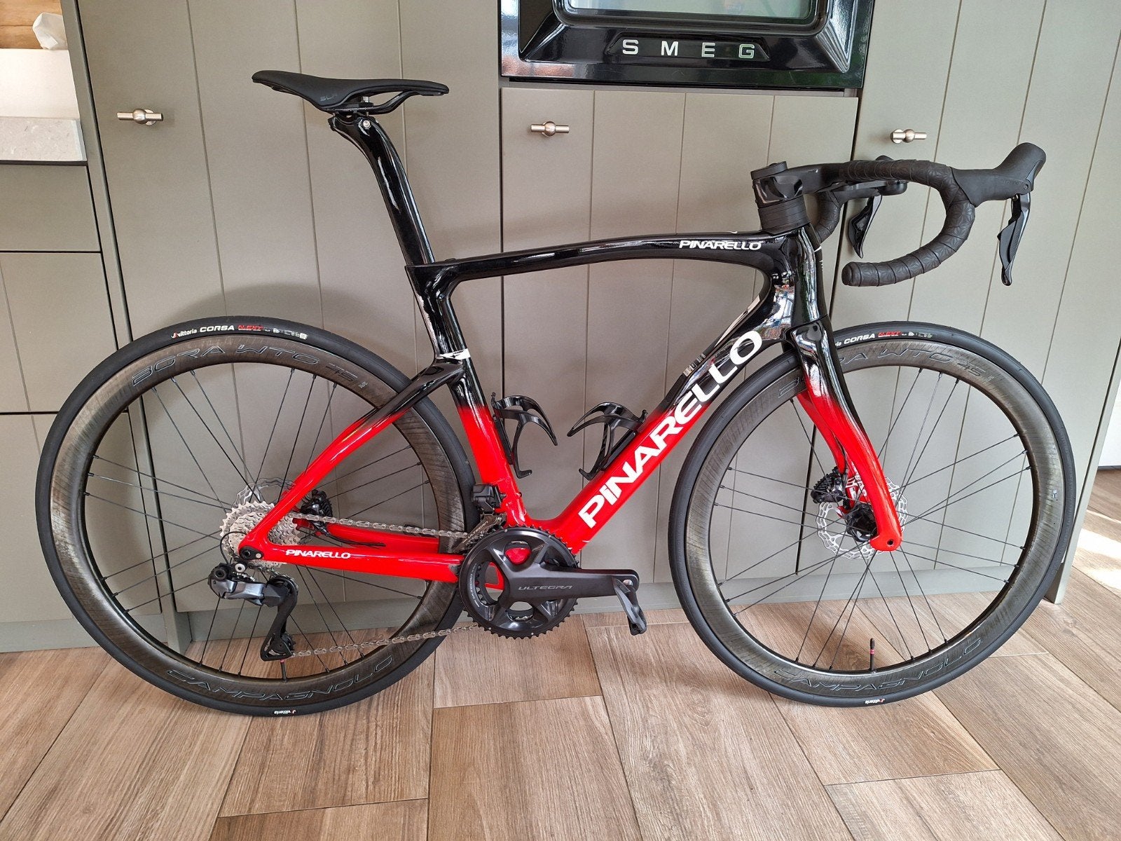 Pinarello F9 Ultegra Di2 12s model (zo goed als nieuw), Carbon, Zo goed als nieuw, Meer dan 20 versnellingen, 53 tot 57 cm