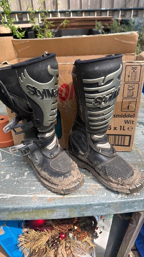 Moto cross laarzen maat 30 zwart leder, Motoren, Kleding | Motorkleding, Ophalen of Verzenden, Tweedehands, Laarzen
