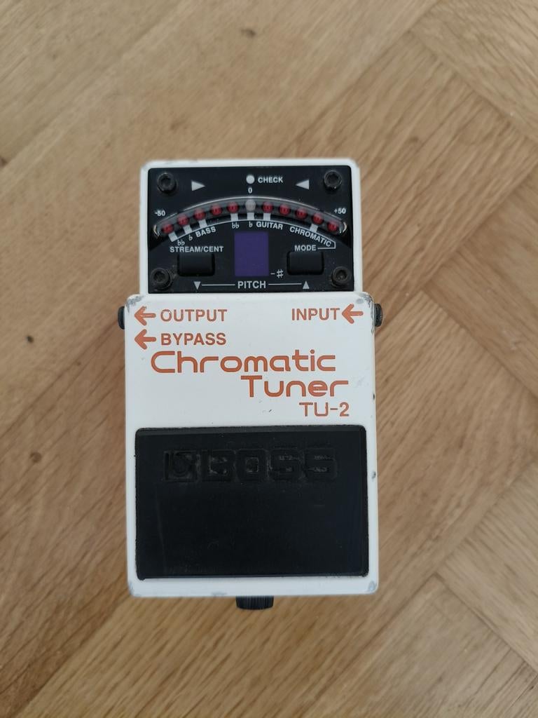 Boss TU-2 Chromatic Tuner, Muziek en Instrumenten, Ophalen of Verzenden, Gebruikt, Overige typen