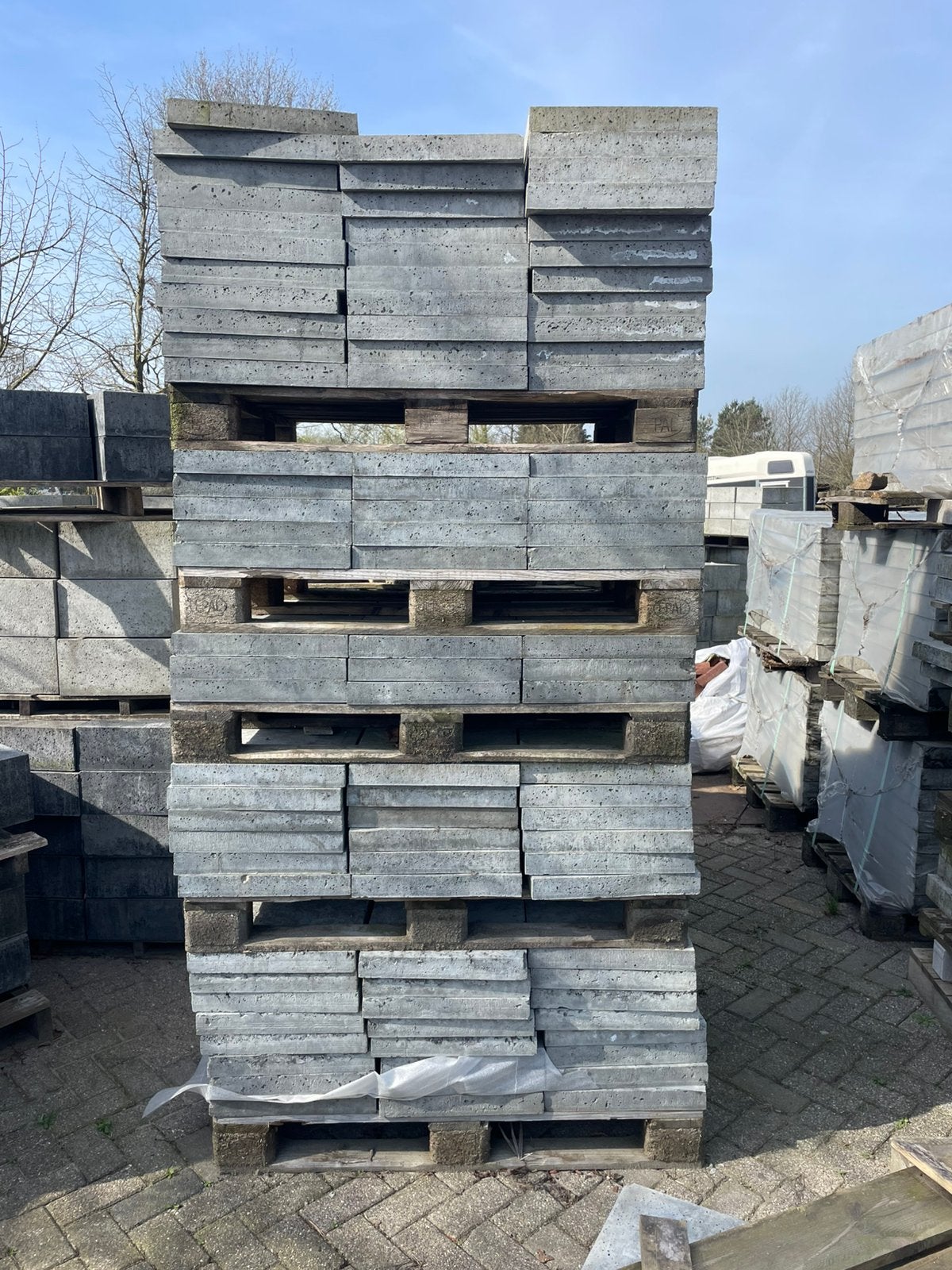 31m2 Oud Hollandse tegels 40x40x5cm Grijs RESTPARTIJ, Ophalen, Nieuw, Beton, Terrastegels