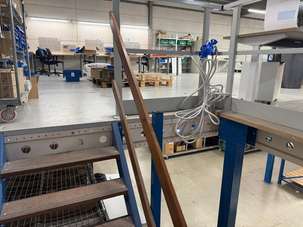 Entresolvloer, Ophalen, ., ., .