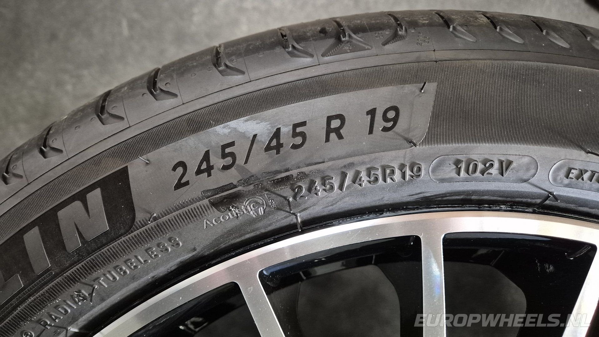 19 inch Mercedes Vito Viano W639 W447 Michelin banden velgen, Auto-onderdelen, Banden en Velgen, 19 inch, 245 mm, -, -