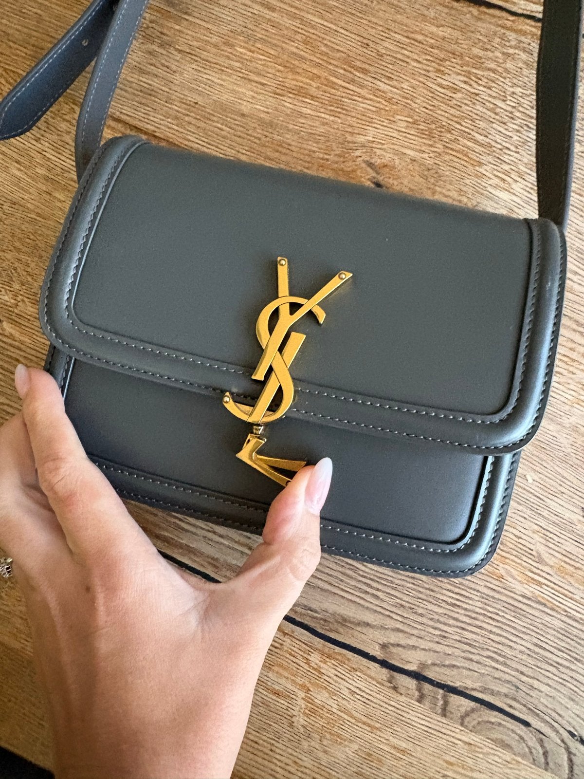 YSL Solferino Small schoudertas - Grijs, Ophalen of Verzenden, Zo goed als nieuw, Grijs, Schoudertasje