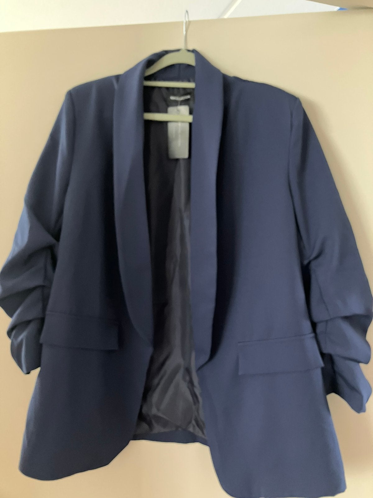 Nieuw/donkerblauw colbert gerimpelde mouwen /L made in Italy, Blauw, Maat 42/44 (L), Nieuw, Ophalen of Verzenden