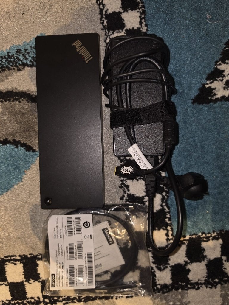 Lenovo Dockingstation, Docking station, Ophalen of Verzenden, Zo goed als nieuw, Laptop