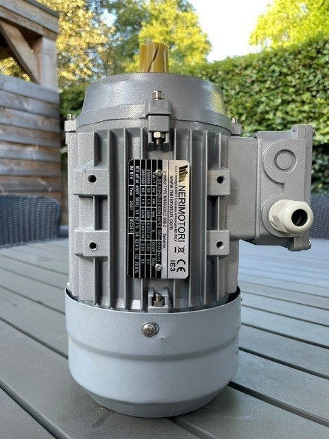3-fasige asynchrone electromotor, Ophalen, Nieuw, Elektromotor, 1800 rpm of meer