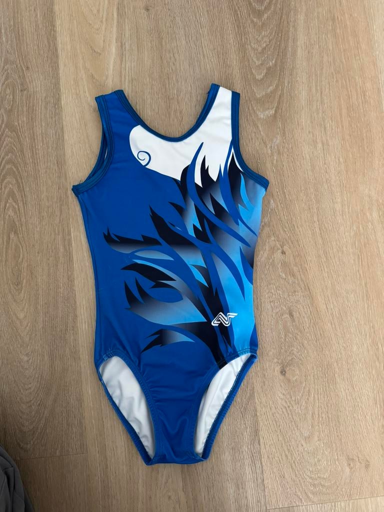 Alpha Factor blauw turnpakje maat 128, Sport en Fitness, Turnen, Kindermaat 122 t/m 140, Ophalen of Verzenden, Zo goed als nieuw