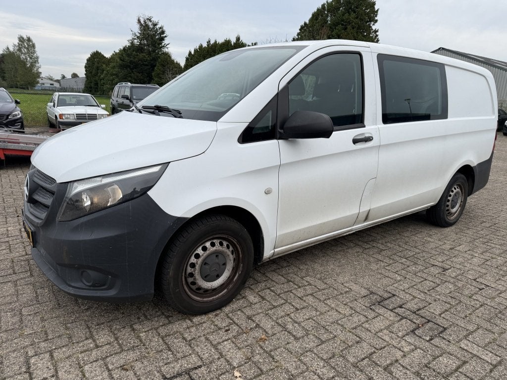 Mercedes-Benz Vito 111 CDI 2017 Dubbele Cabine Airco APK 11-, Auto's, Stof, Gebruikt, 4 cilinders, Wit