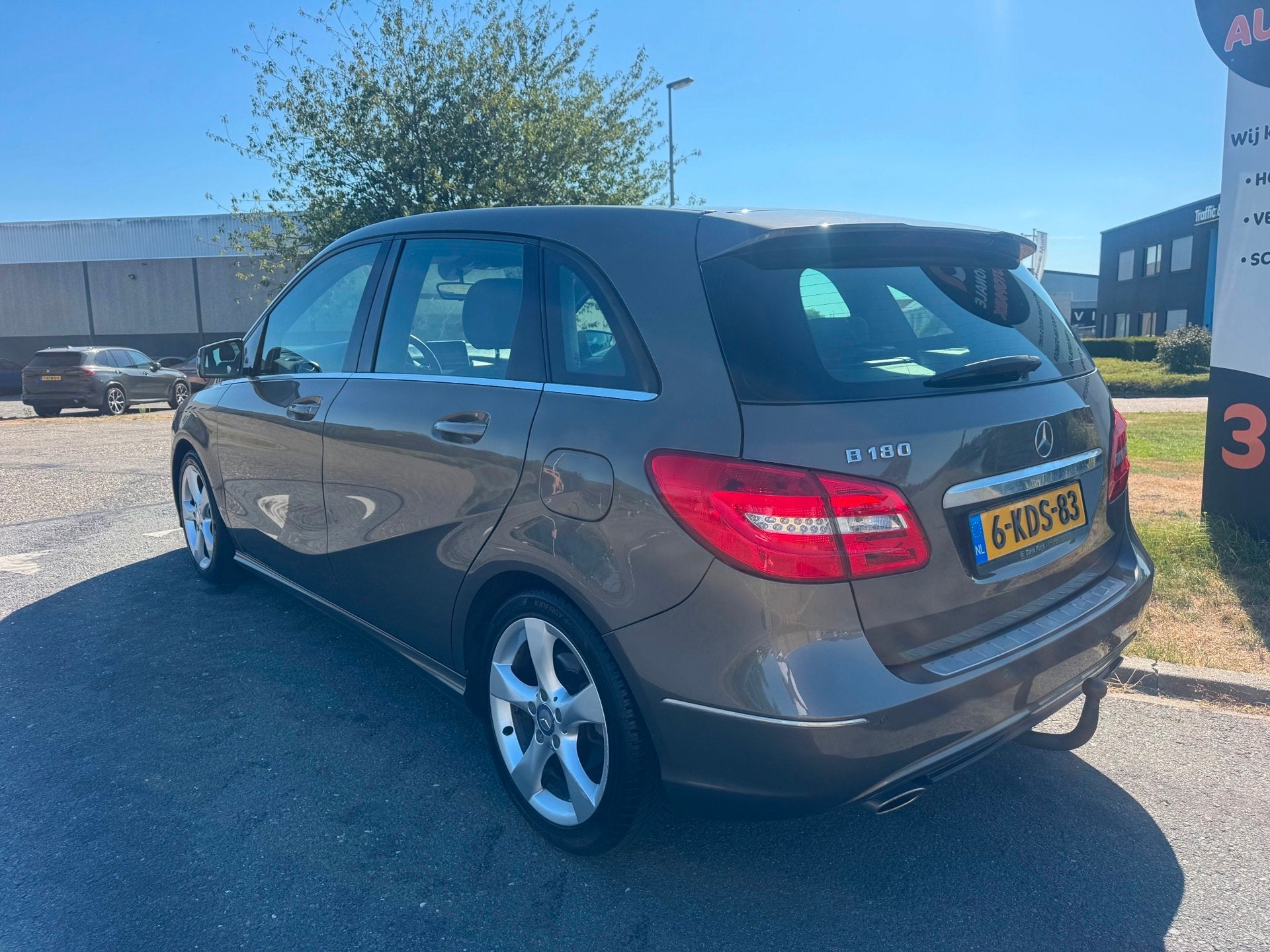 Mercedes-Benz B-klasse 2013 * 180 Ambition * Automaat * APk, Auto's, 1325 kg, Gebruikt, Euro 6, 4 cilinders