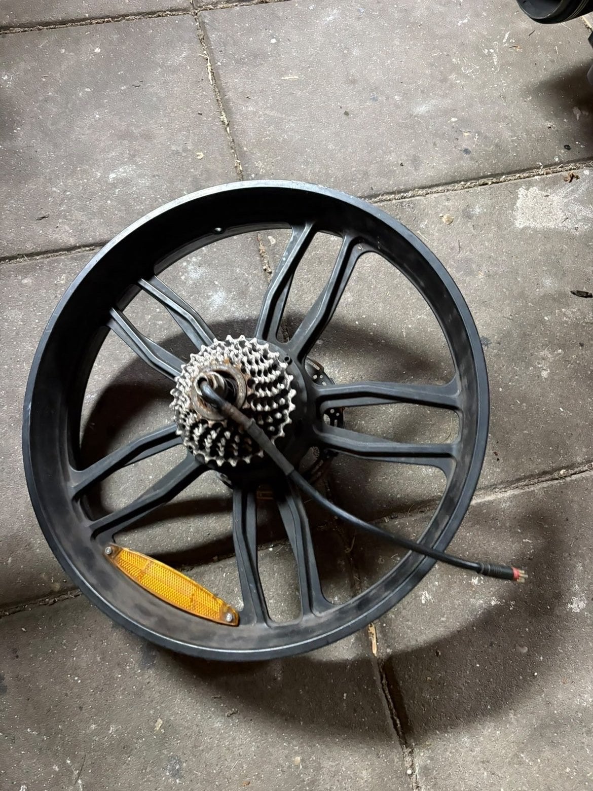 Elektrische fiets achterwiel met motor en cassette, Gebruikt, Ophalen of Verzenden, Aluminium, Elektrische fiets