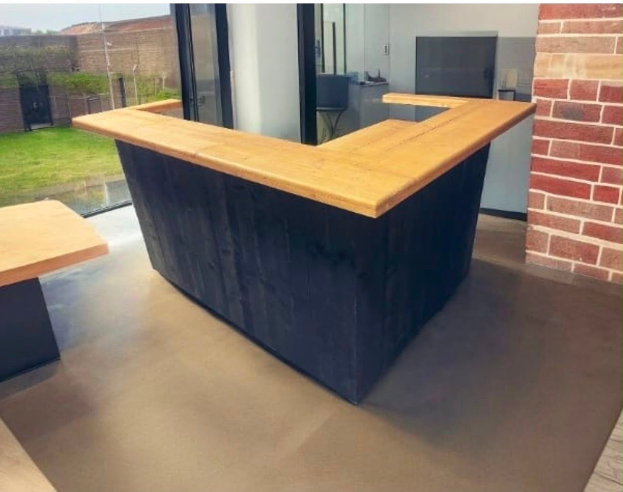 bar met houten blad - 200x150x115cm, Ophalen, Gebruikt