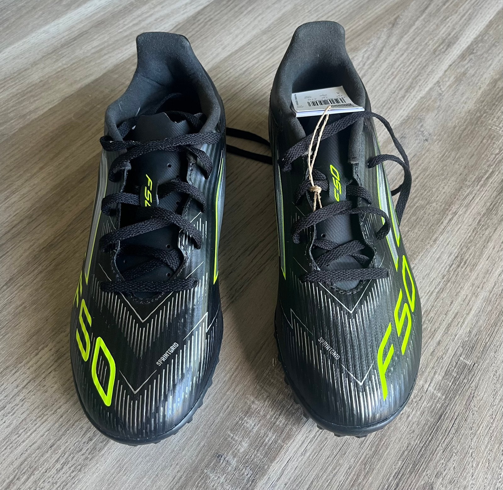 Adidas F50 Turf 41,3, Schoenen, Nieuw, Maat L, Ophalen of Verzenden