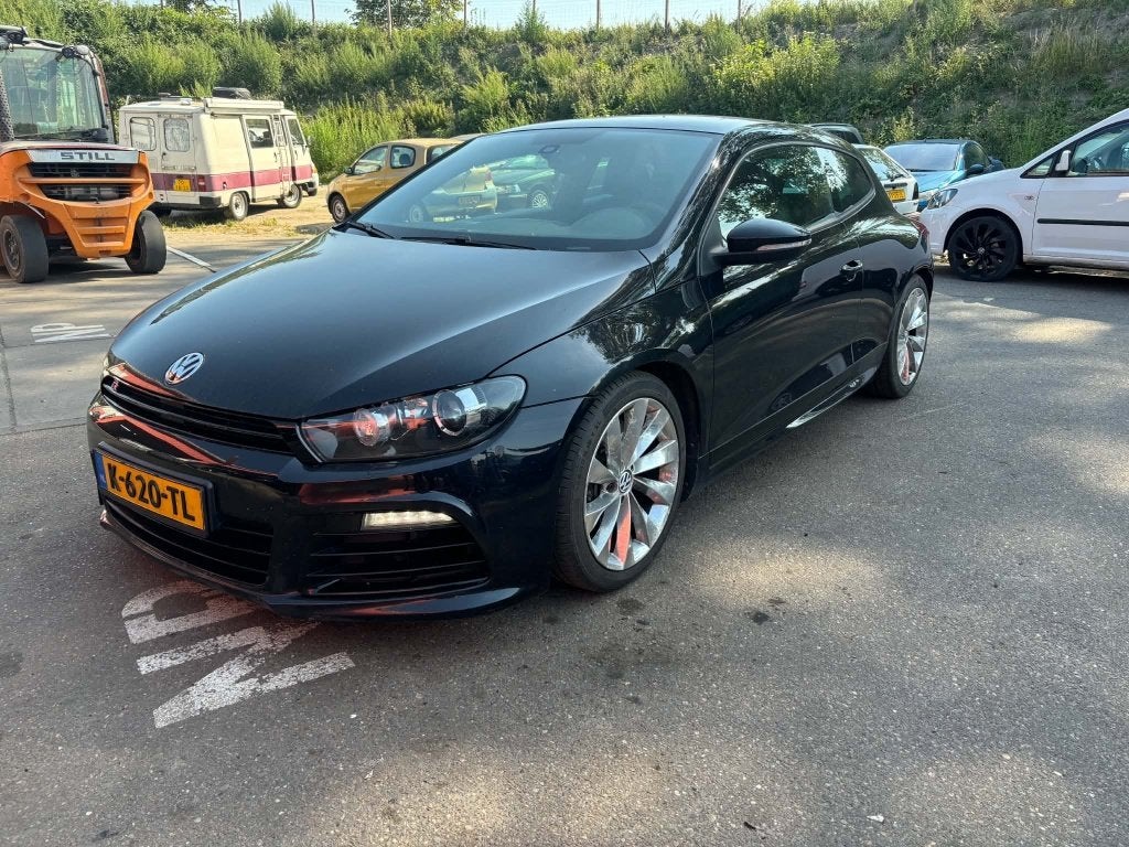Volkswagen Scirocco 2.0 TSI R (bj 2010, semi-automaat), Auto's, Volkswagen, Euro 5, Gebruikt, Zwart, 4 cilinders