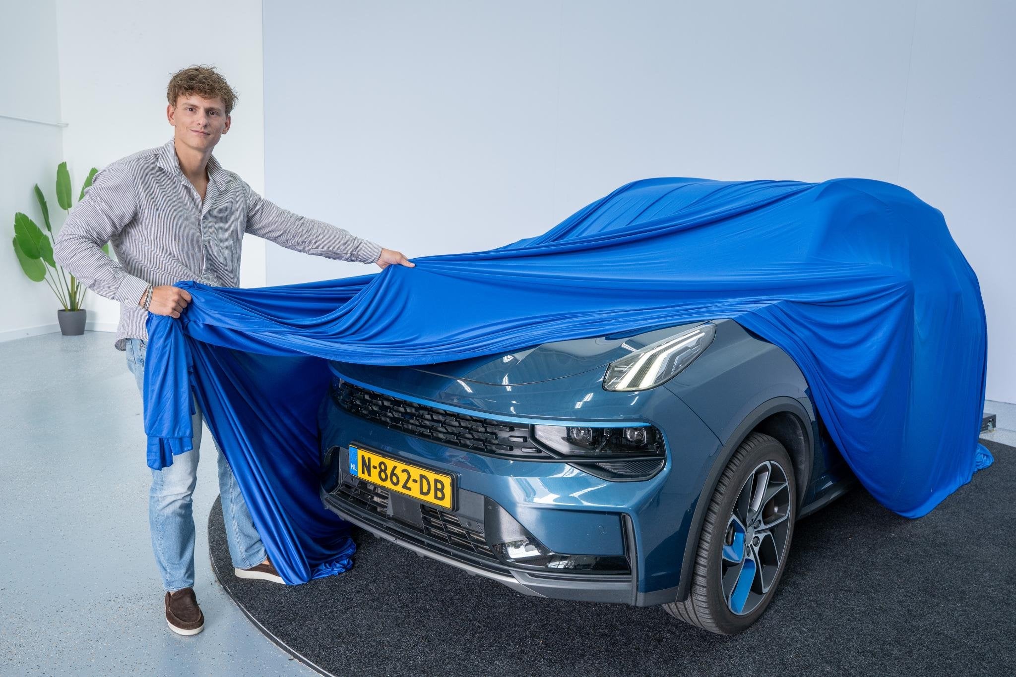 Volkswagen Polo 1.2 TSI Comfortline - Betrouwbaar & vertrouw, Auto's, Stof, 4 cilinders, Zwart, Origineel Nederlands