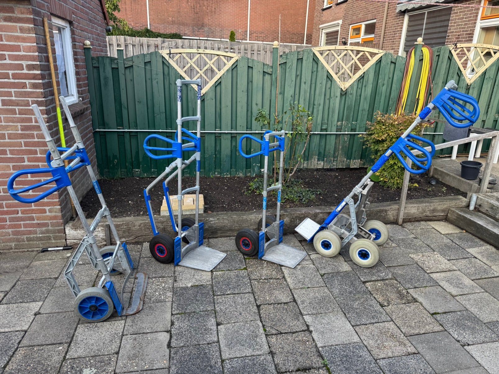 Steekwagen expresso steekkar Bt pompwagen Quick lifter, 100 liter of meer, Ophalen, Zo goed als nieuw, Steekwagen