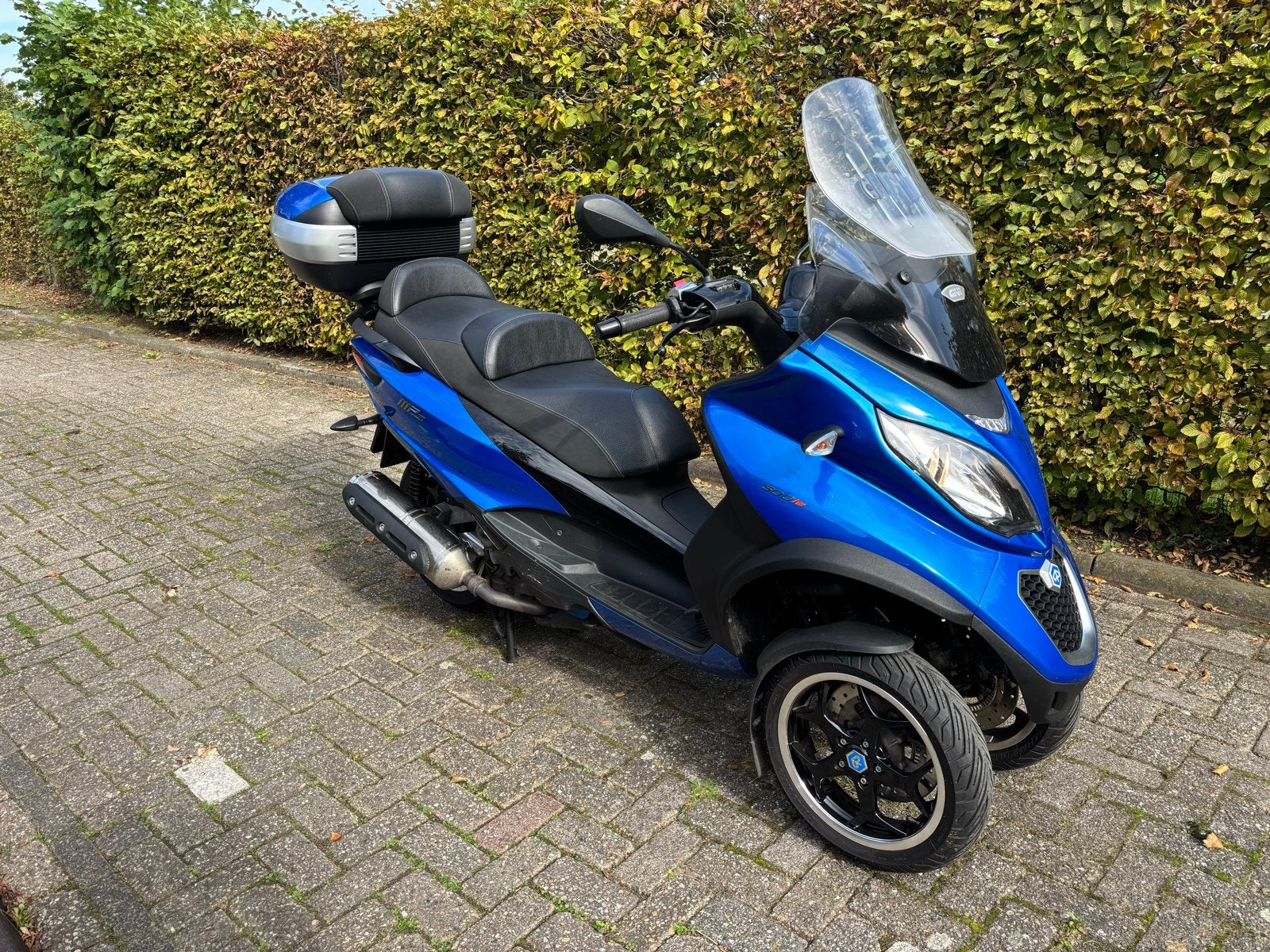 Piaggio MP3 500 LT Sport,Inclusief topkoffer, autorijbewijs, Handvatverwarming, Scooter, 493 cc, Gebruikt