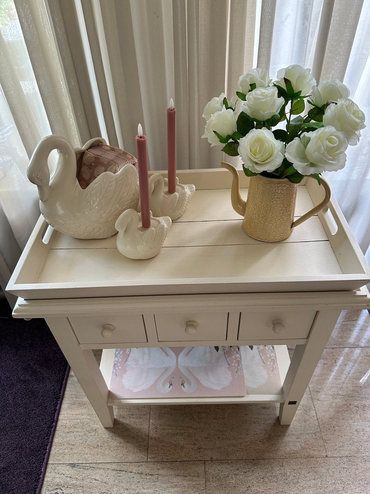 Decoratief crèmekleurig ladenkastje van Riviera Maison., Ophalen