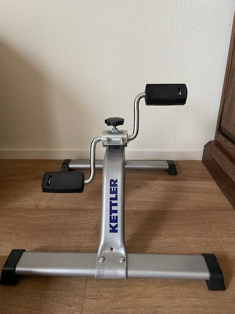 Kettler Mini Hometrainer - Compact en Effectief, Ophalen, Gebruikt, Armen, Metaal